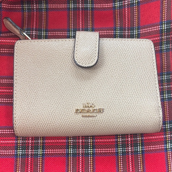 Coach Handbags - Coach Beige Leather Wallet